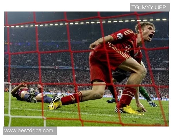 皇马与拜仁巅峰对决分析盘点两队历史交锋与战术博弈